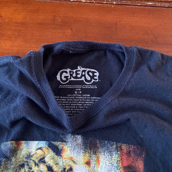 Grease Movie T Shirt Olivia Newton John - Picture 2 of 2